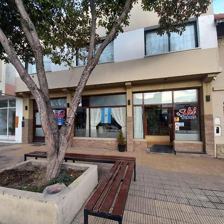 Residencial Ski Ескуел Екстериор снимка